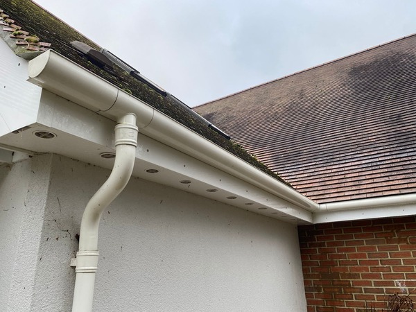 Residential gutter cleaning experts in Gerrards Cross, Buckinghamshire